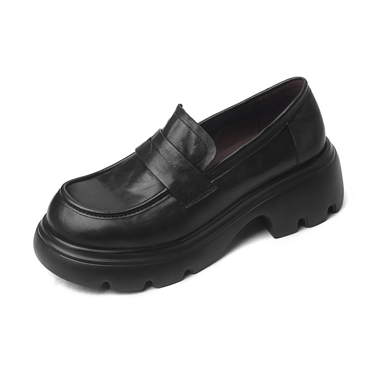 Women's Black Leather Loafers with Platform Mid Heel - Image 5