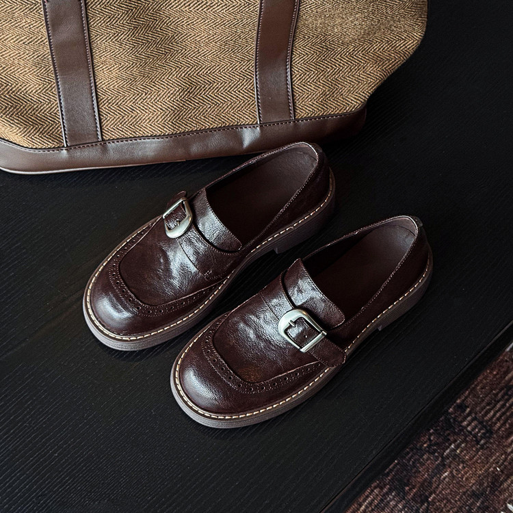 Women's Leather Loafers with Metal Buckle and Platform Sole - Style k.html - Image 5